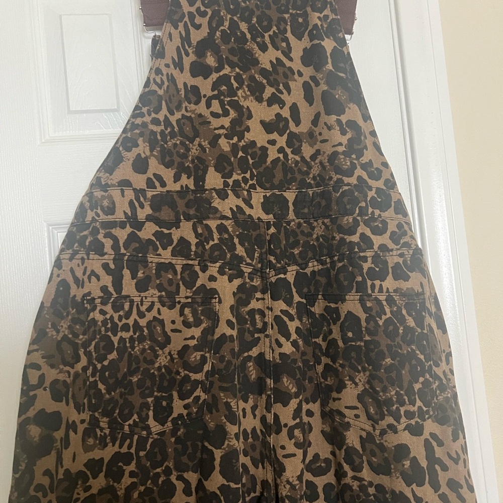 Leopard Print Overalls - Picture 9 of 11